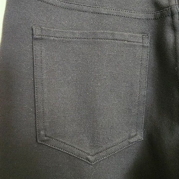 Spanx The Perfect Black Pant Bootcut Ponte Leggings Size Small Black - Picture 7 of 11